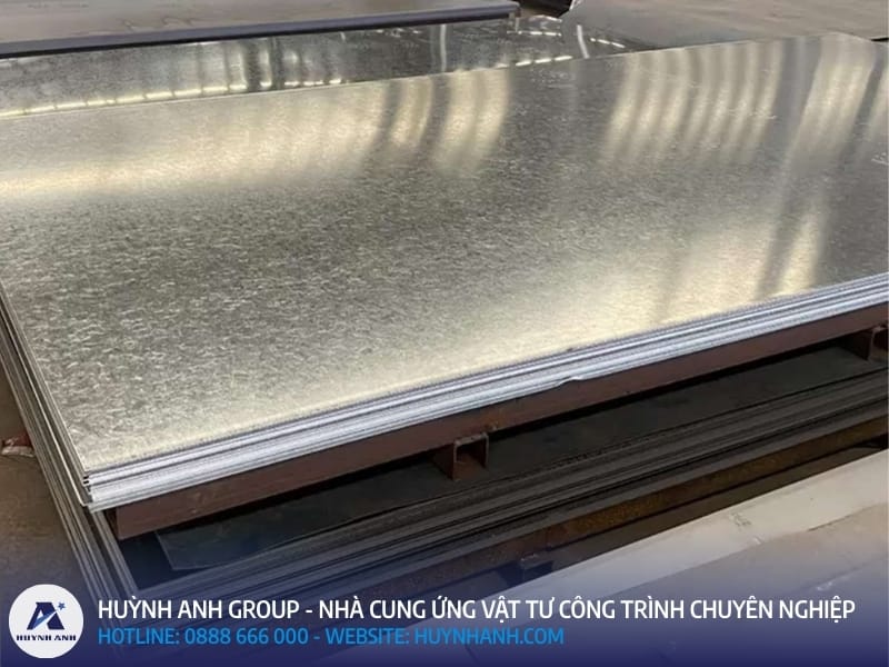 Thép tấm mạ kẽm có độ bền và tính thẩm mỹ cao Thép tấm mạ kẽm có độ bền và tính thẩm mỹ cao